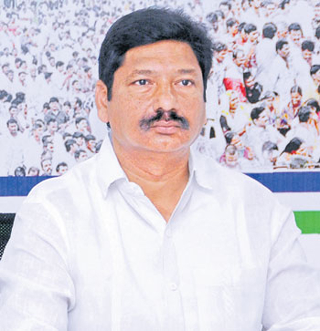 పవన్‌పై మండిపడ్డ Minister Jogi Ramesh