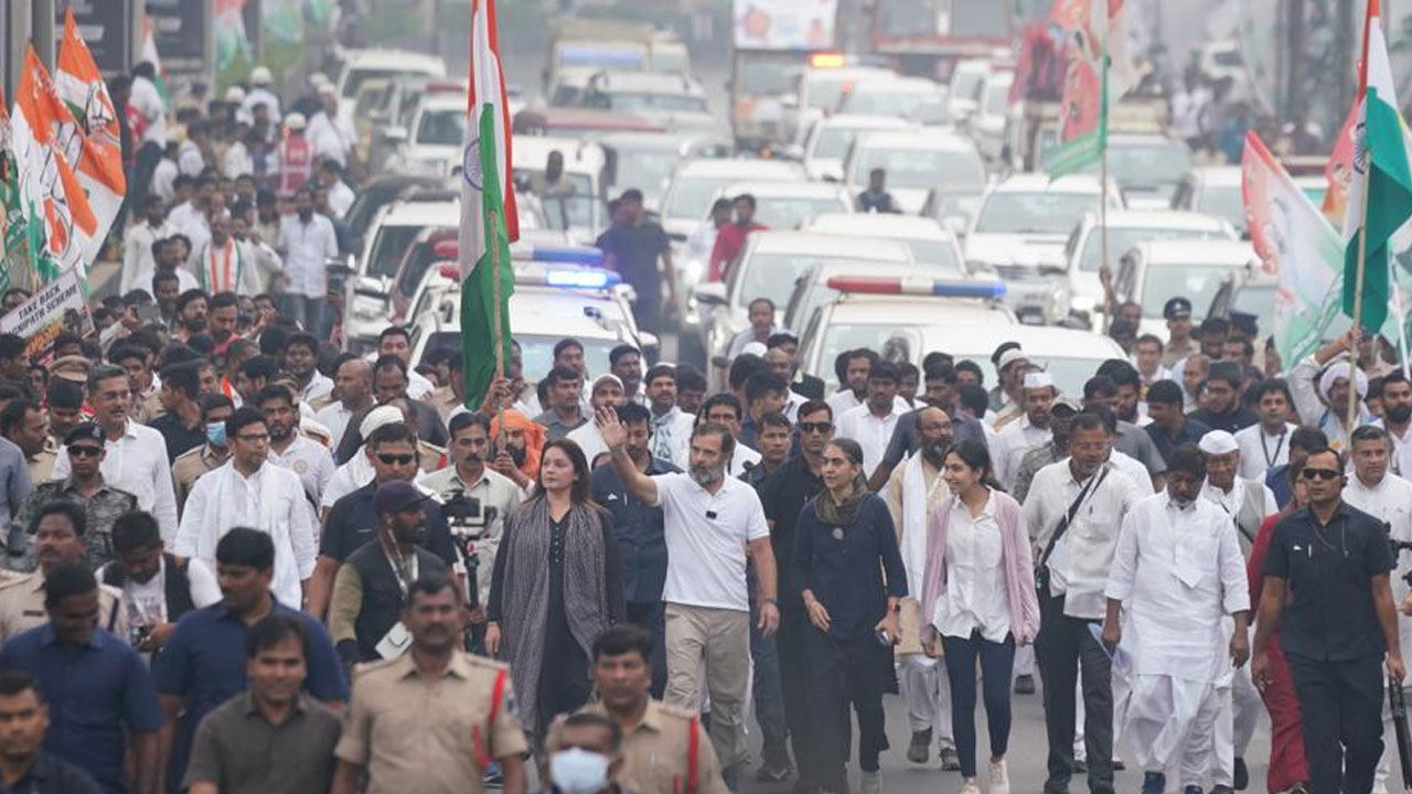 Bharat jodo yatra: రాహుల్ పాదయాత్రకు బ్రేక్ 