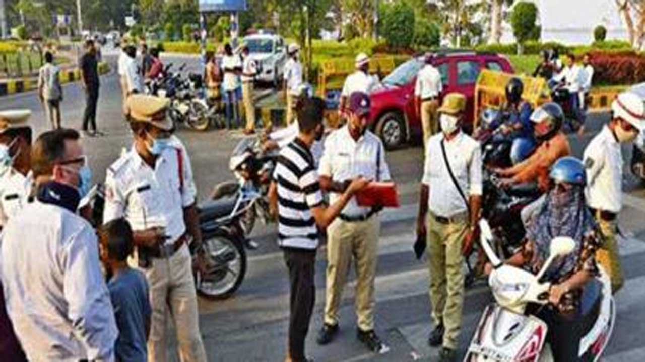 Hyderabad: ట్రాఫిక్ నిబంధనలు మరింత కఠినం.. కొత్త రూల్స్ ఇవే..