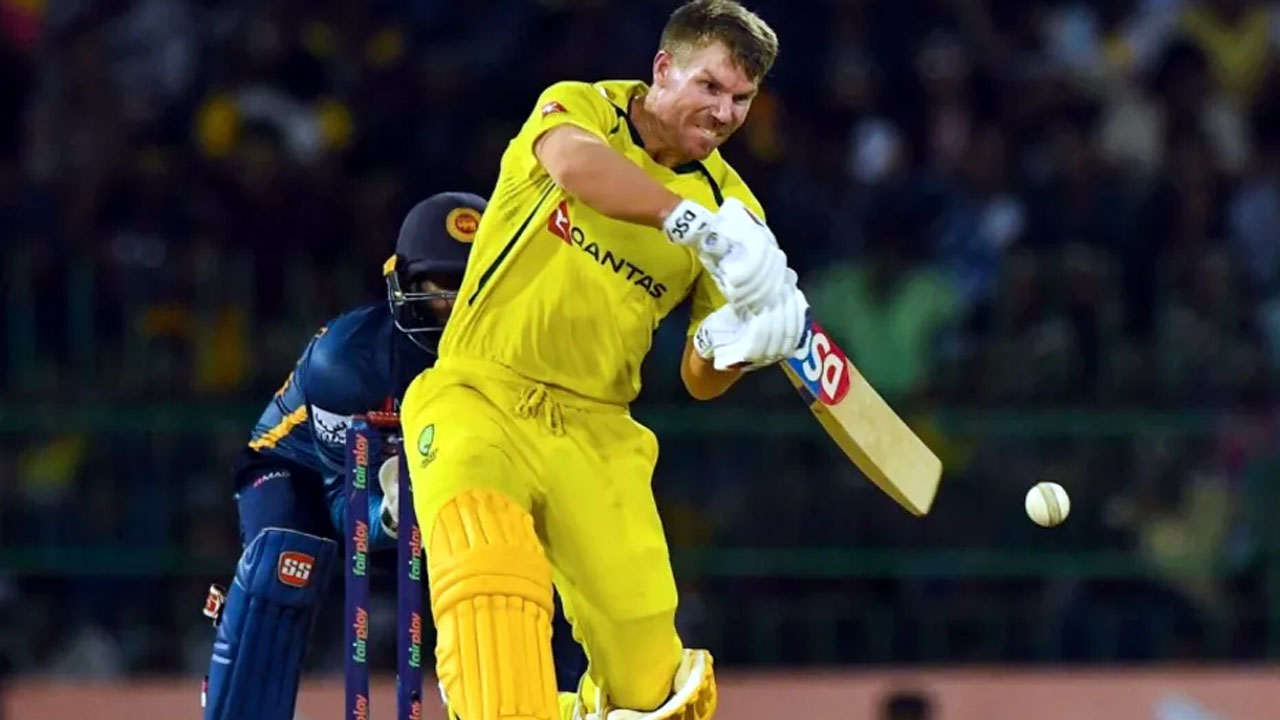 David Warner: నేనేమైనా క్రిమినల్‌నా?: క్రికెట్ బోర్డుపై వార్నర్ ఫైర్