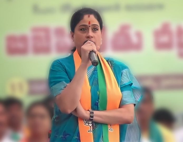 Vijayashanti: కేసీఆర్ పాలనలో సర్పంచులకు ఎందుకీ దుస్థితి..