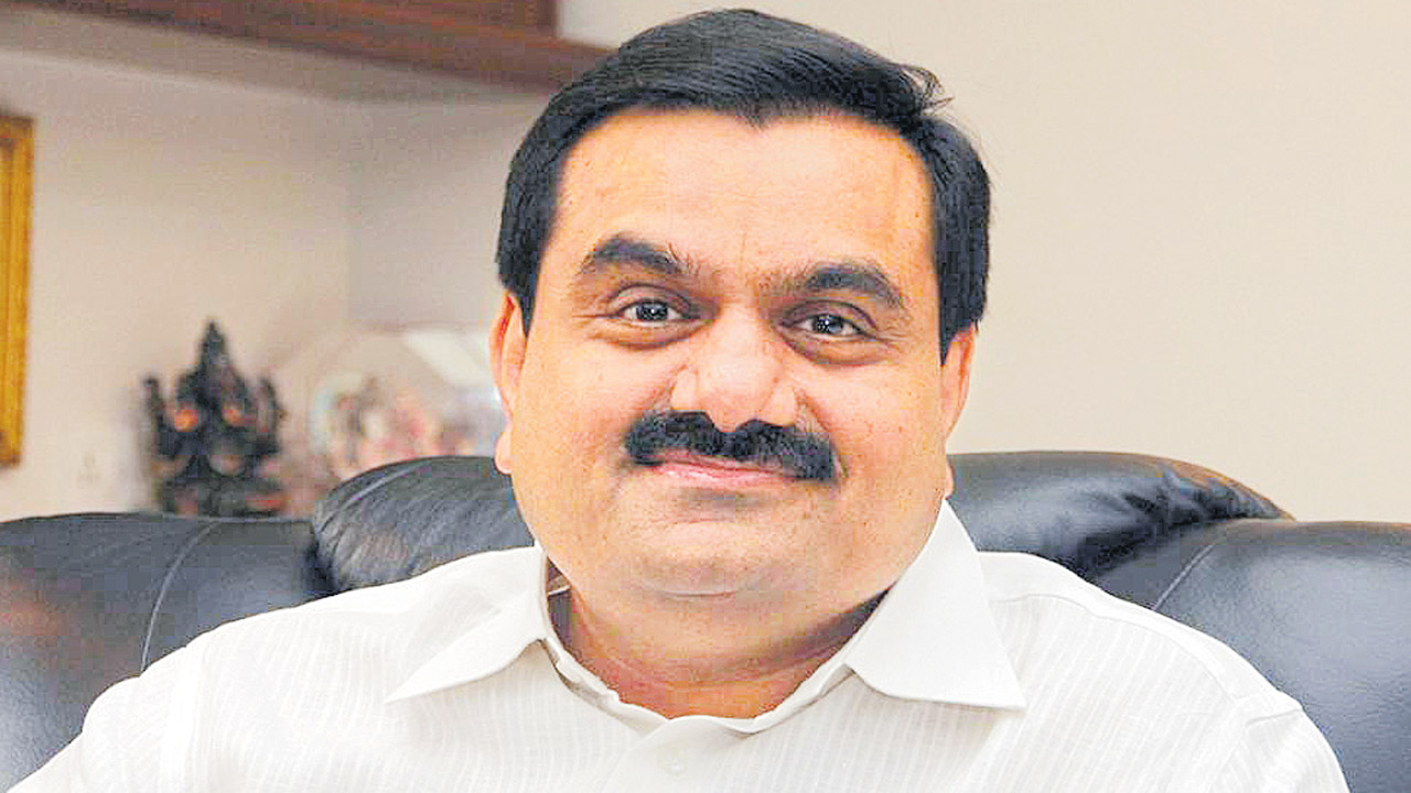 Adani : పెట్రో కెమికల్స్‌లోకి అదానీ 