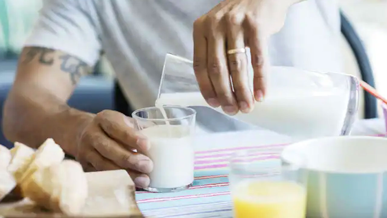 పాలు శాకాహార‌మా? మాంసాహార‌మా?... ఎవ‌రి వాద‌న స‌రైన‌ది?... చివ‌రికి తేలిందేమిటంటే... 