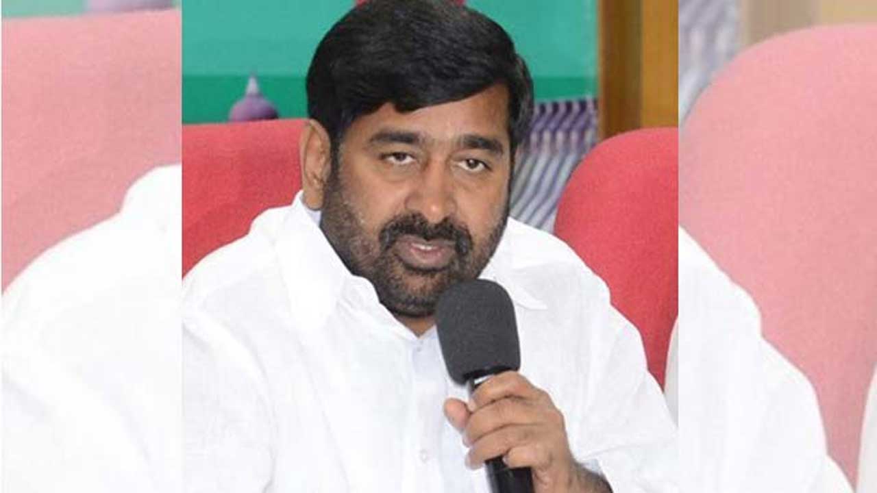 Jagadish Reddy: తెలంగాణకు రావలసిన డబ్బులు ఆపి.. ఇబ్బంది పెడుతున్న కేంద్రం..