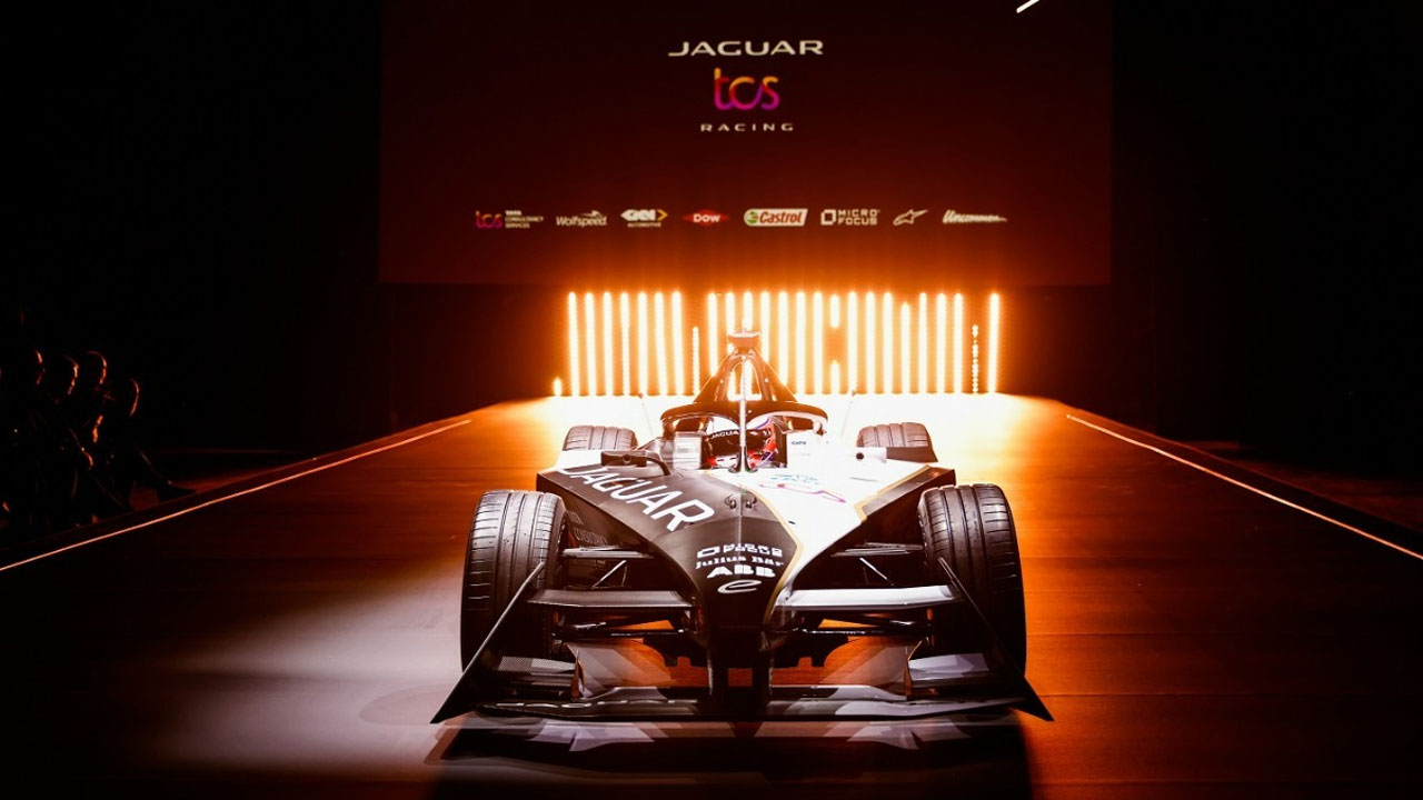  Jaguar I-TYPE 6: రియర్ బ్రేక్స్ లేకుండానే వచ్చేసిన ఫార్ములా ఈ-కార్