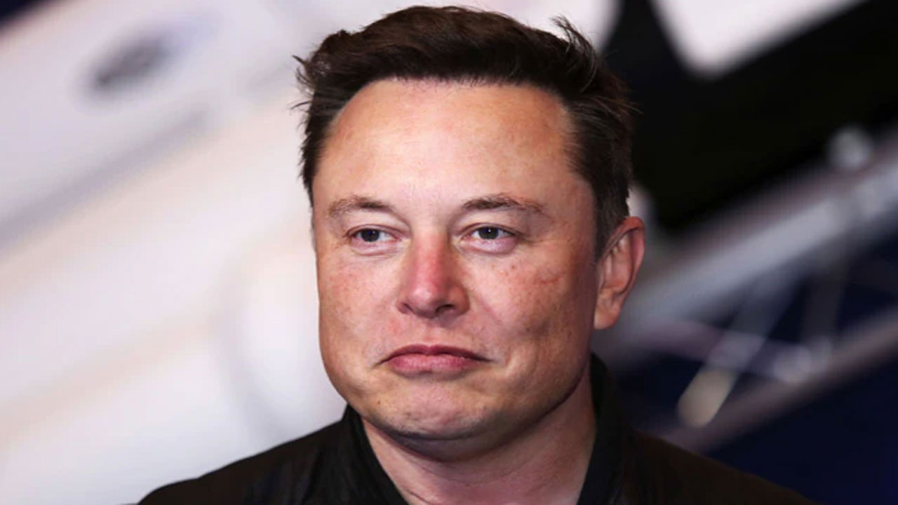 Elon Musk: ప్రపంచ కుబేరుల జాబితాలో రెండో స్థానానికి పడిపోయిన మస్క్.. అగ్రస్థానంలో ఎవరంటే.. 