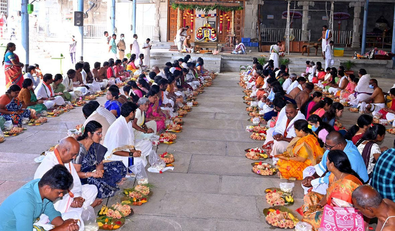 వైభవంగా సంకటహర గణపతి వ్రతం