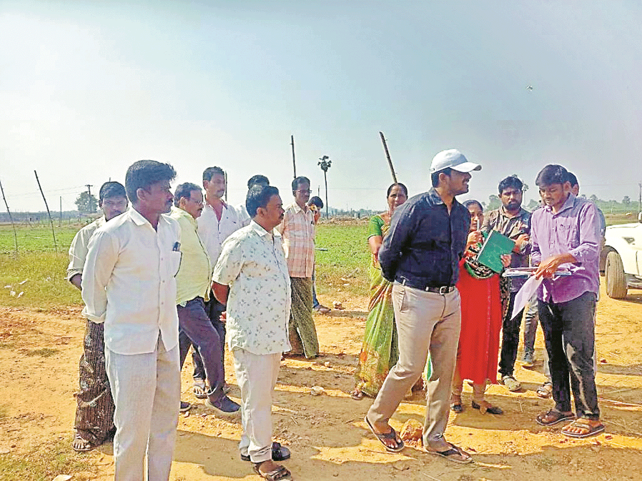 పోలవరం నిర్వాసితుల సమస్యలు పరిష్కరిస్తాం