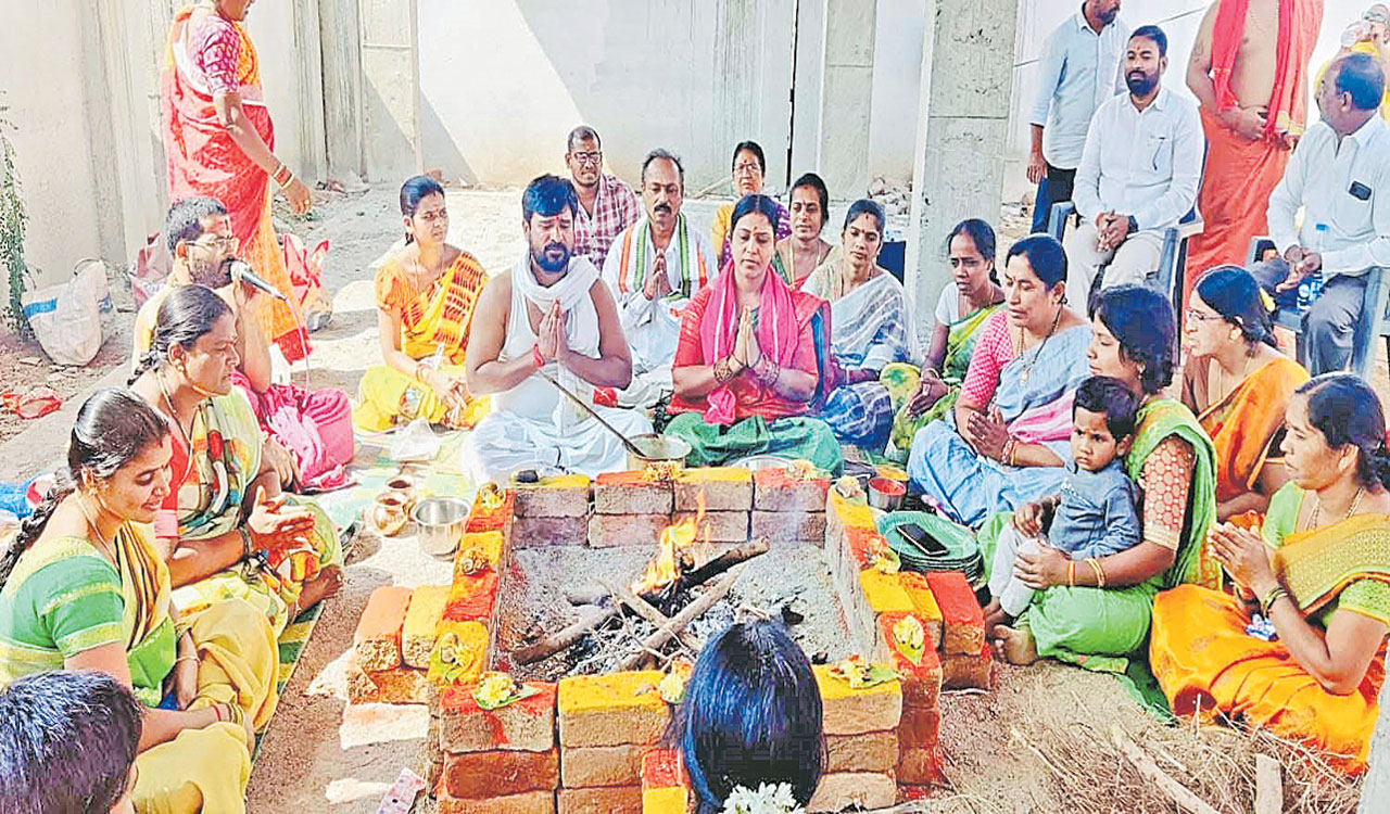 కట్ట మైసమ్మ ఆలయంలో చండీ హోమం