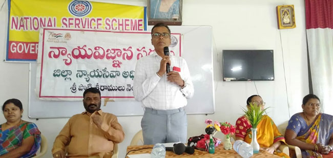 తాగునీరు, రేషన్‌, ఆధార్‌ సమస్యలు పరిష్కరించండి | problems on water ...