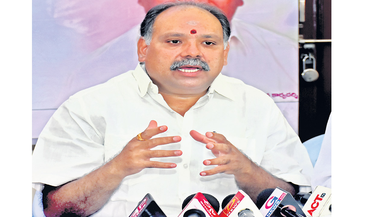 KR Suryanarayana: తాఖీదు.. ఊహించిందే!