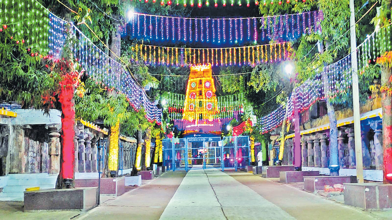 నేటి నుంచి శ్రీశైలంలో బ్రహ్మోత్సవాలు