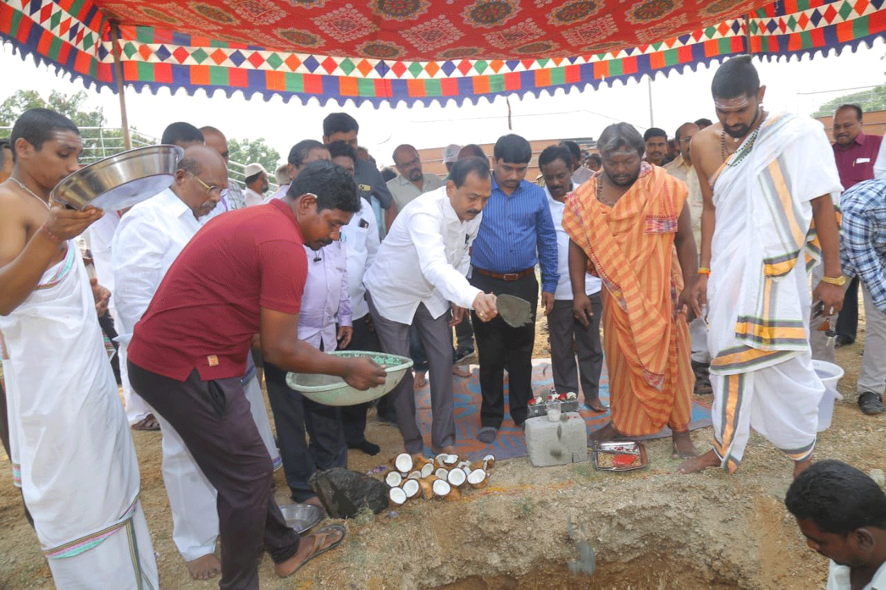 కోటప్పకొండలో పర్యాటక అభివృద్ధికి కృషి 