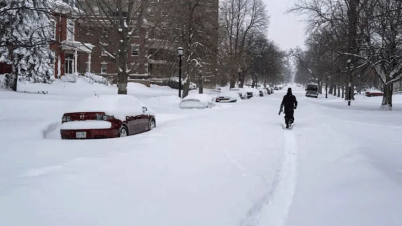 US Winter storm: మంచు తుపాన్ ప్రభావం...15వేల విమానాల రద్దు