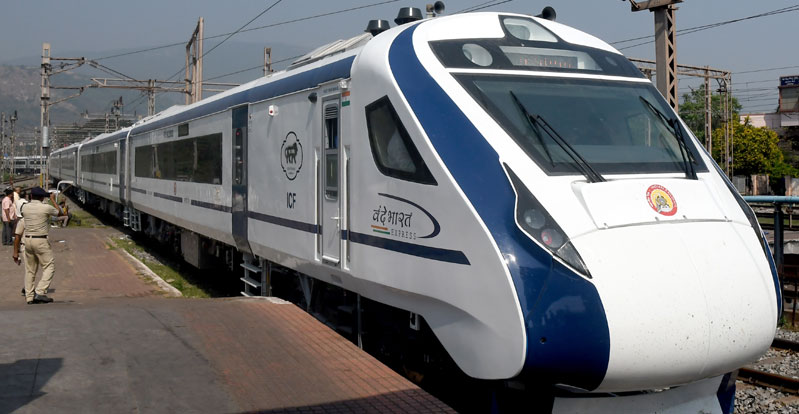 Vande Bharat Express: వందే భారత్‌ ఎక్స్‌ప్రెస్‌.. నాలుగే స్టాపులు