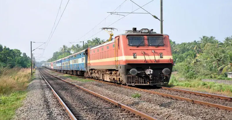 Trains cancelled: 19న పలు రైళ్లు రద్దు