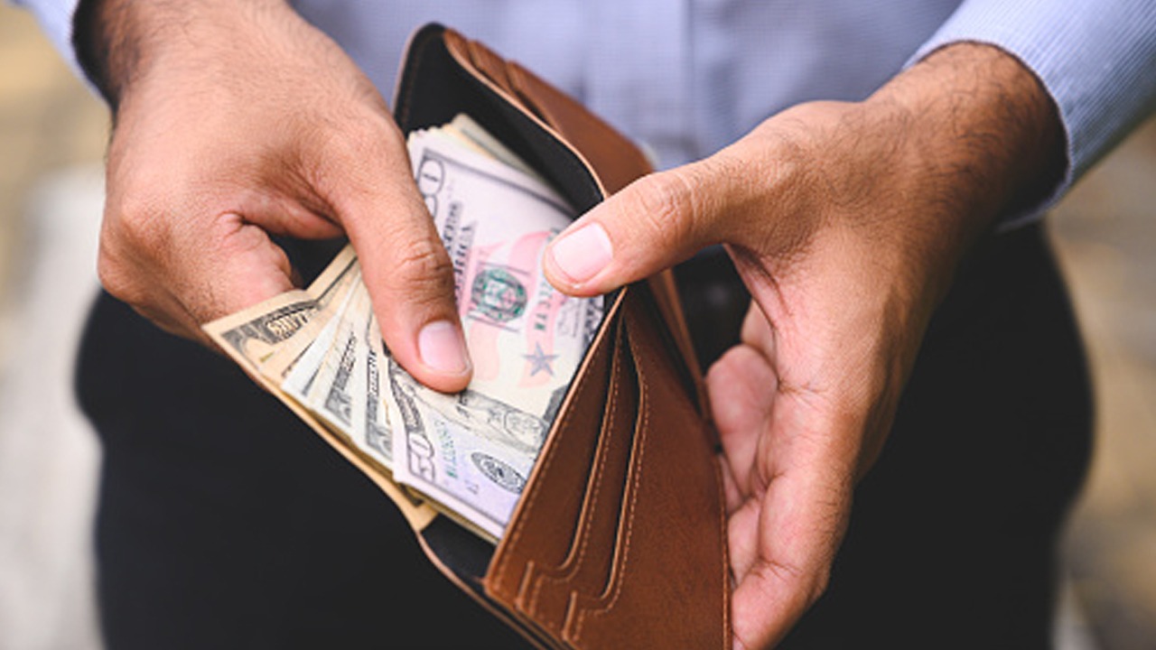 Money Plans: తక్కువ డబ్బుతో సుఖమైన జీవితం.. ఇలా చేస్తే సాధ్యమే..