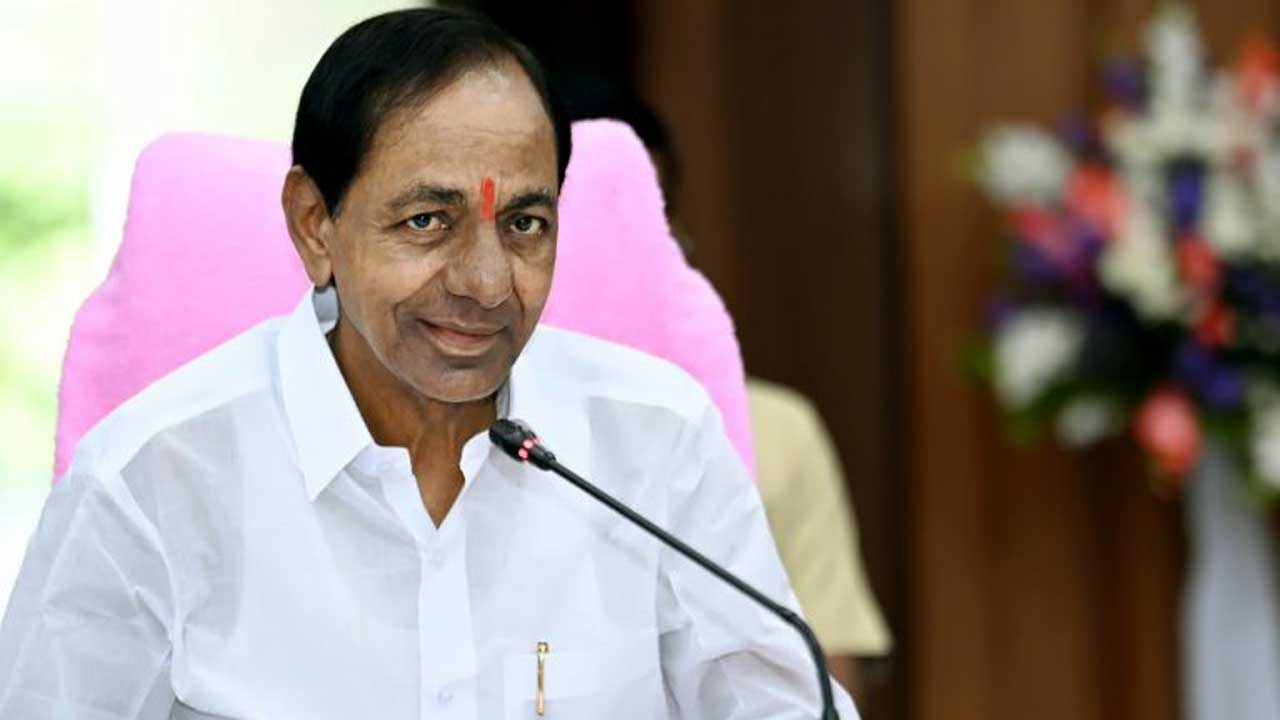 CM KCR: దేశ, రాష్ట్ర  రైతాంగానికి, ప్రజలకు భోగి, సంక్రాంతి శుభాకాంక్షలు