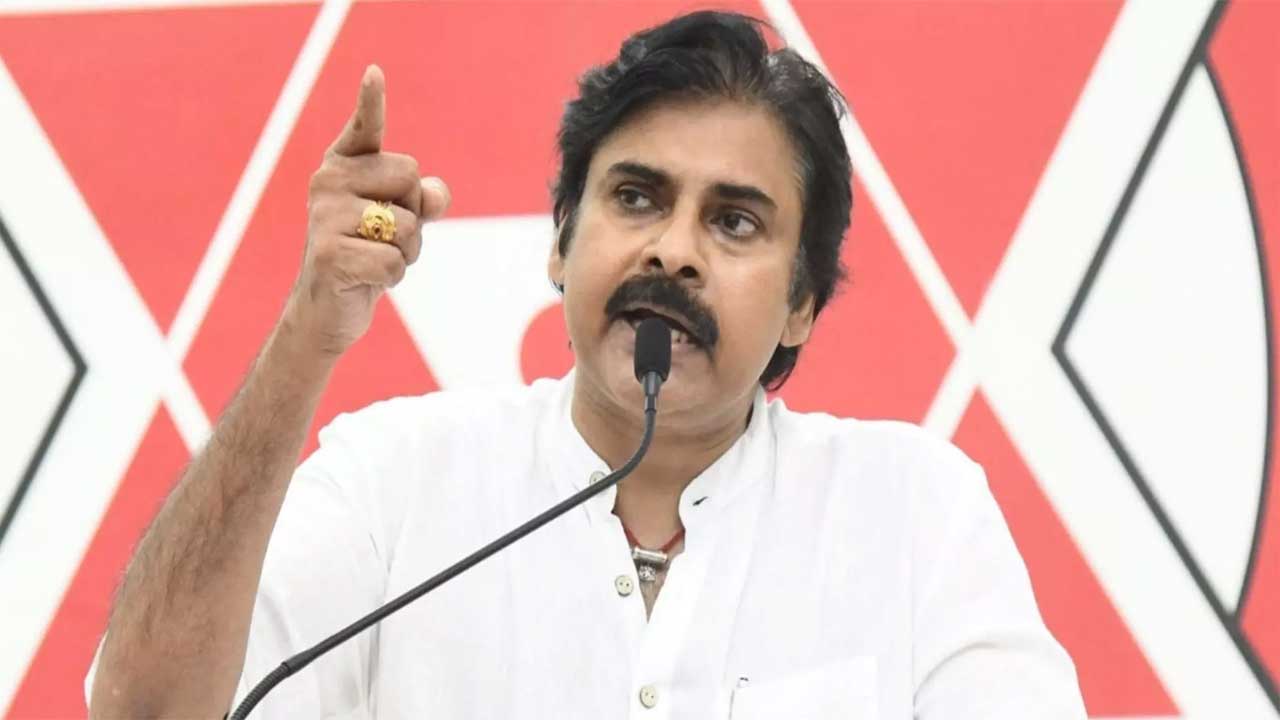 Pawan Kalyan: సీఎం జగన్ తీరుపై పవన్ కళ్యాణ్ సెటైర్లు.. | Pawan Kalyan ...