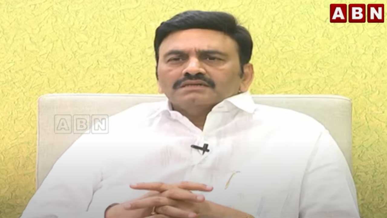 Raghurama: కొట్టింది సునీల్ కుమార్, వీడియోలో చూసింది జగన్..