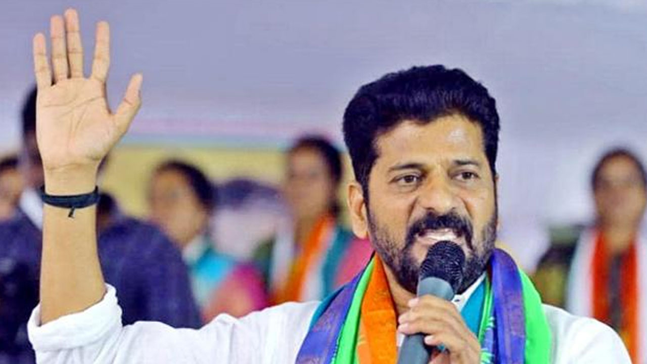 Revanth Reddy: జనవరి 26వ తేదీ నుంచి పాదయాత్ర 