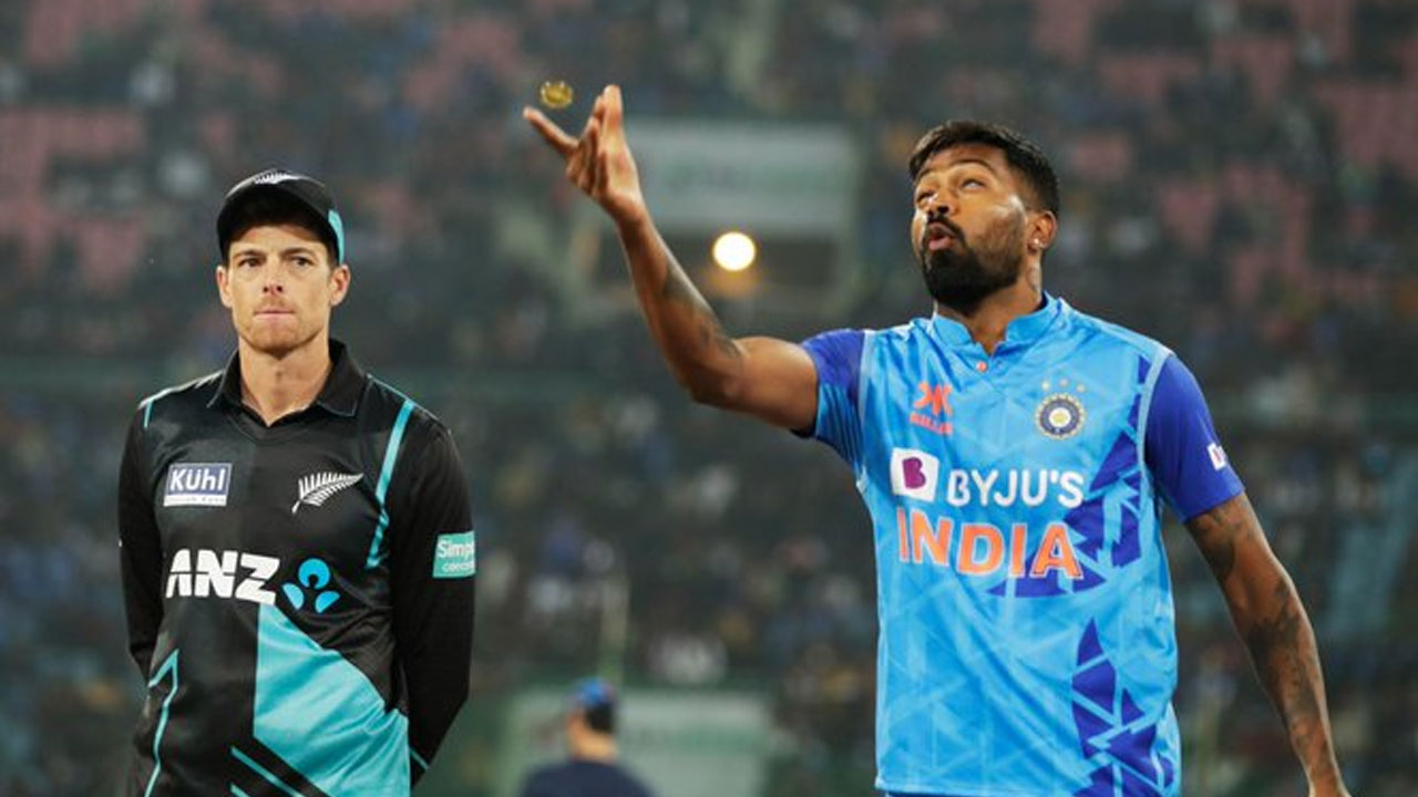 India vs New Zealand: టాస్ గెలిచిన భారత్.. కివీస్‌తో చావోరేవో!