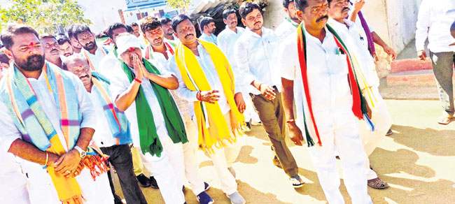 బీఆర్‌ఎస్‌ ప్రభుత్వానికి గుణపాఠం తప్పదు