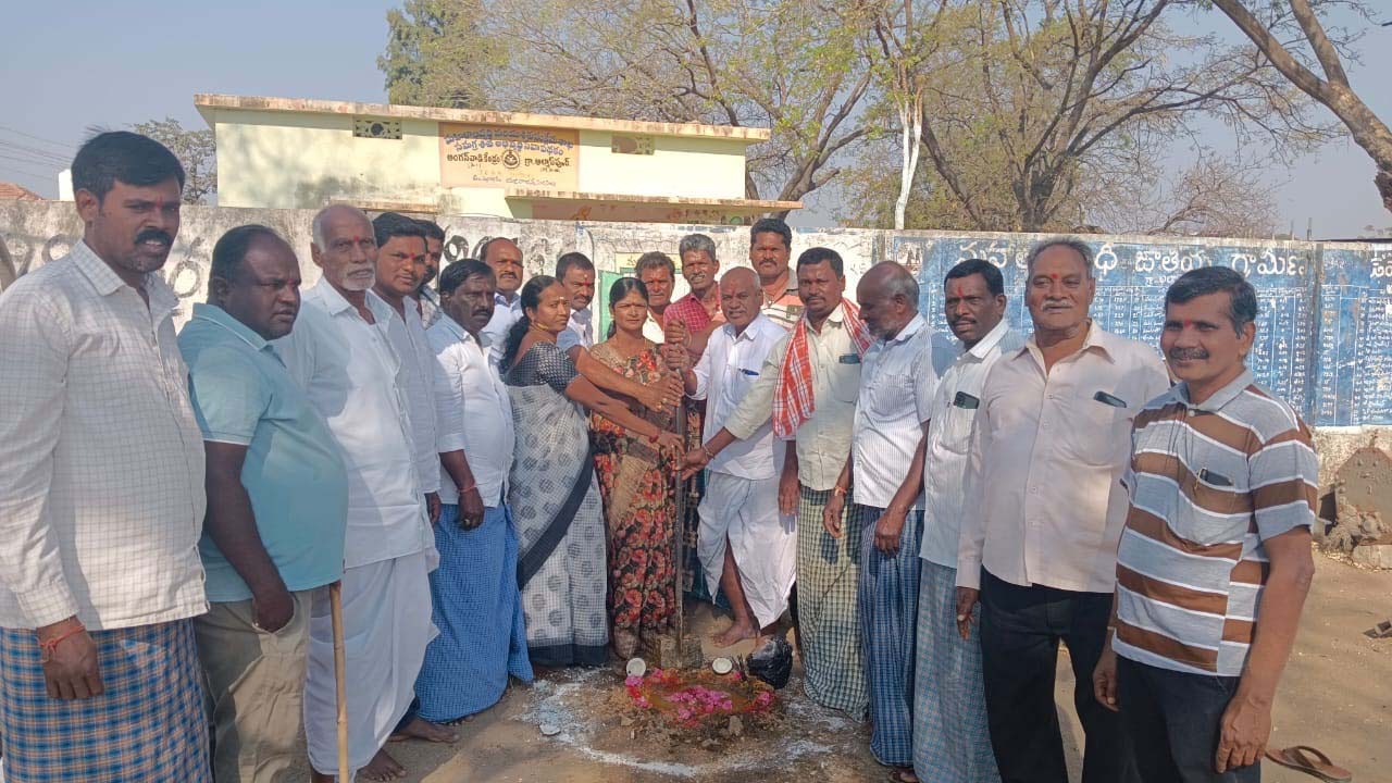 చాకలి ఐలమ్మ పోరాట స్ఫూర్తిని కొనసాగించాలి