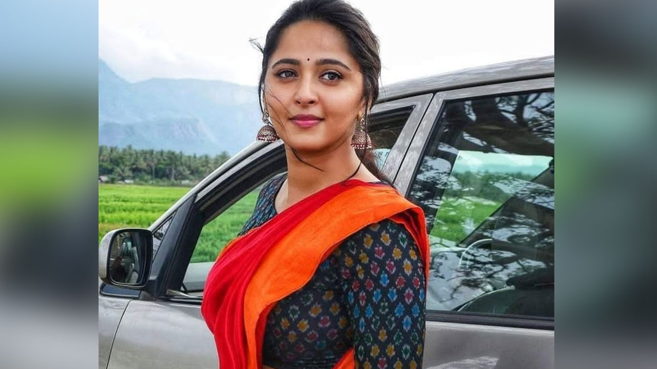 Anushka Shetty: అరుదైన వ్యాధితో బాధపడుతున్న స్వీటీ.. మొదలుపెడితే 20 నిమిషాలపాటు నాన్‌స్టాప్‌గా..