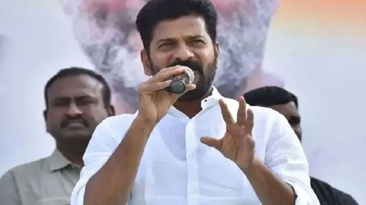 Revanth Reddy: కేసీఆర్, మోదీలది కార్పొరేట్ ఫ్రెండ్లీ విధానం