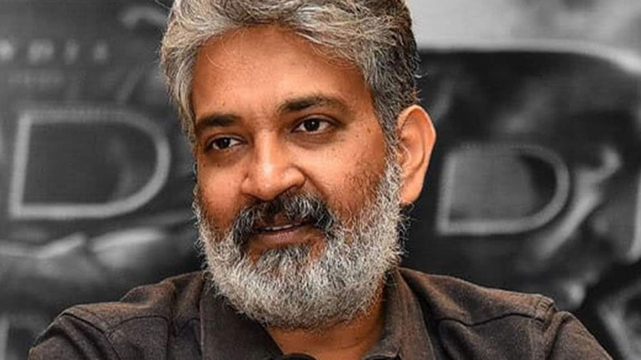 SS Rajamouli: థియేటర్‌లో సినిమాలను 10, 30, 100 సార్లు చూస్తానంటున్న దర్శకధీరుడు  