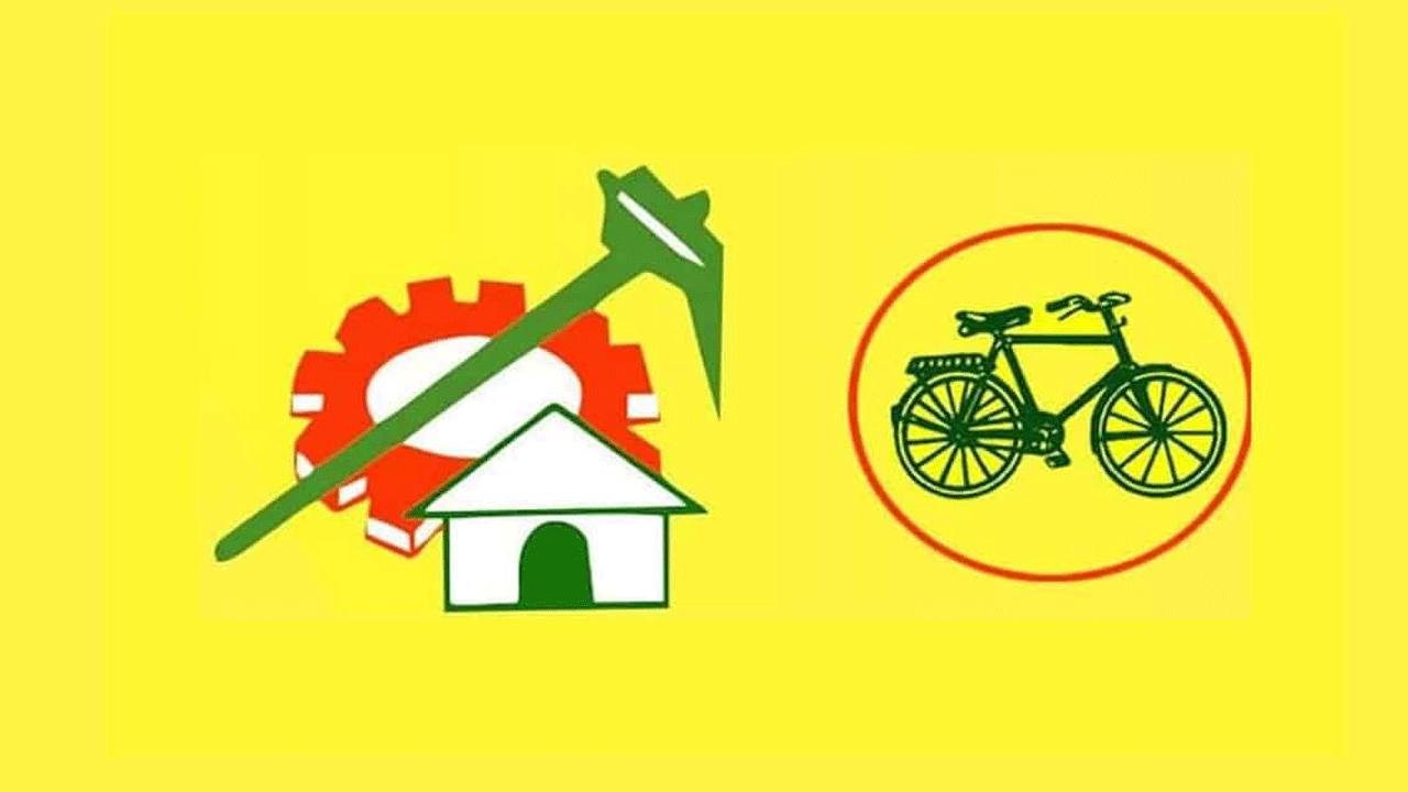 TDP: ఓ పెద్దనేత హత్యకు వైసీపీ కుట్ర... టీడీపీ నేత సంచలన వ్యాఖ్యలు