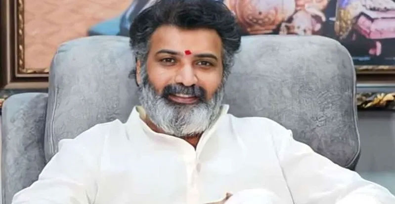 విదేశీ వైద్యుల పర్యవేక్షణలో తారకరత్న..!