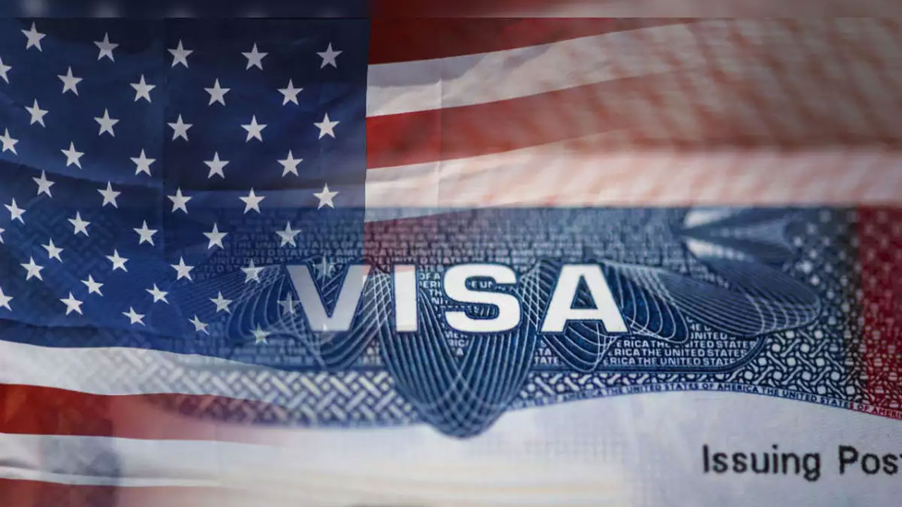 US Visas: భారత్‌కే తొలి ప్రాధాన్యం.. ఈ ఏడాది అధిక వీసాలు భారతీయులకే..!