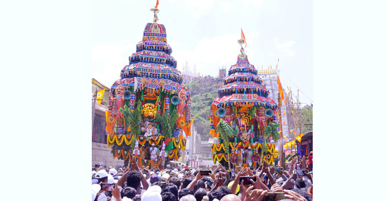 Srikalahasti: వైభవంగా శ్రీకాళహస్తీశ్వరుడి రథోత్సవం