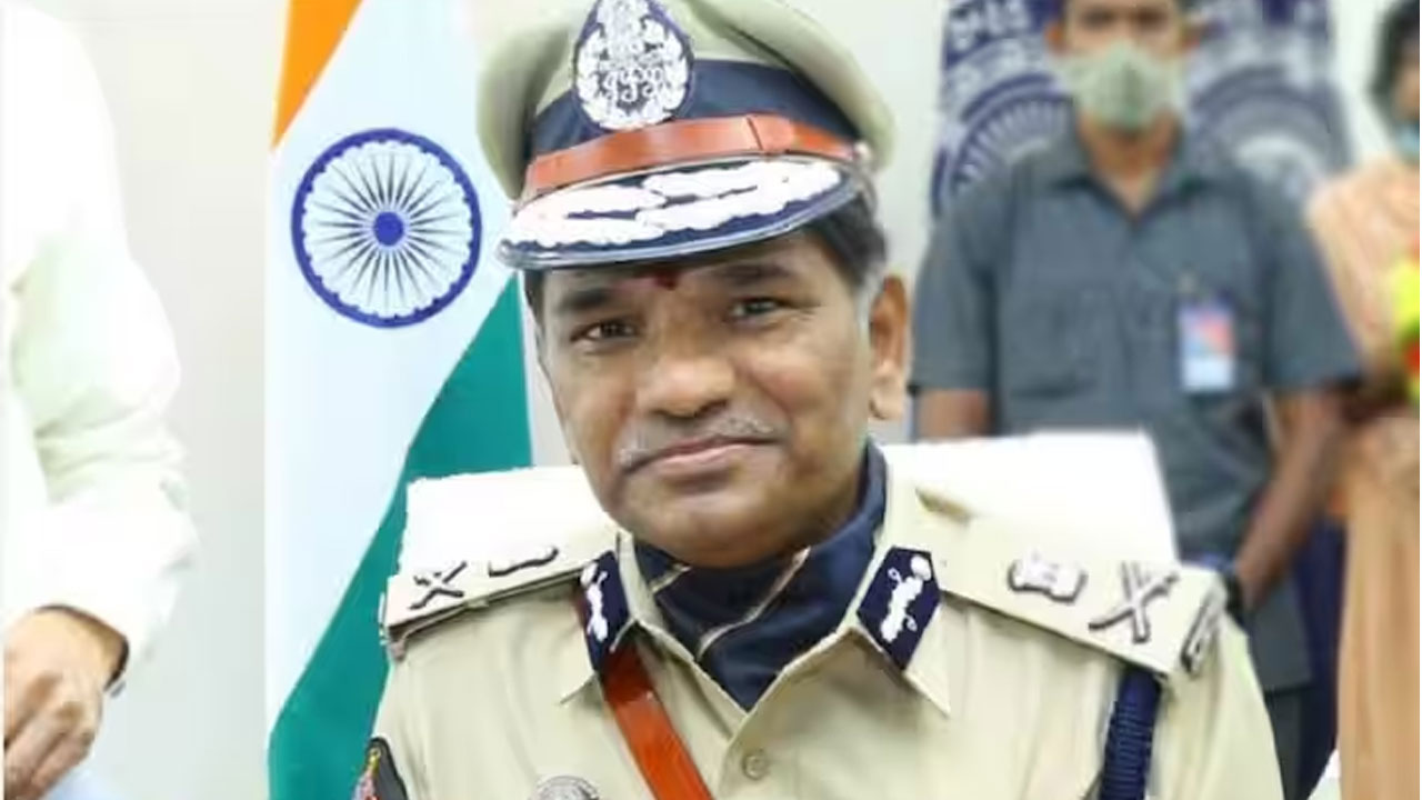 AP Police: ఆ విషయంలో దేశంలో ఏపీ పోలీస్ శాఖ ఎన్నో స్థానంలో వుందంటే...?