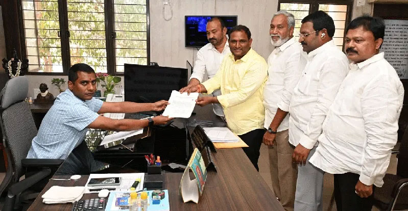 MLC nominations: ముగిసిన ఎమ్మెల్సీల నామినేషన్ల ప్రక్రియ