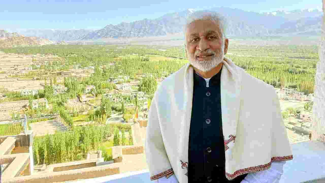 జోసెఫ్ రావణ్, ప్రకాశ్‌రాజ్‌ల వ్యవహారంపై విజయసాయి రెడ్డి షాకింగ్ కామెంట్స్