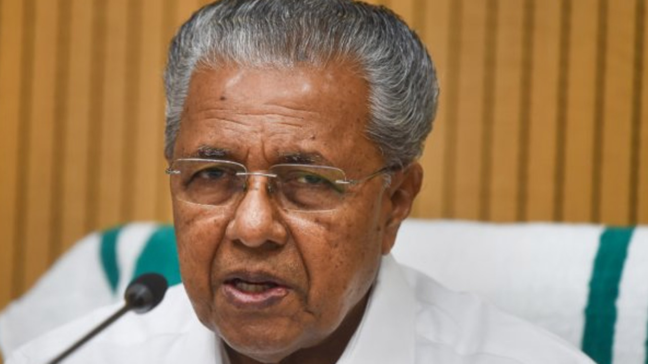 Pinarayi Vijayan: ట్రిపుల్ తలాక్, సీఏఏపై సీఎం సంచలన వ్యాఖ్యలు