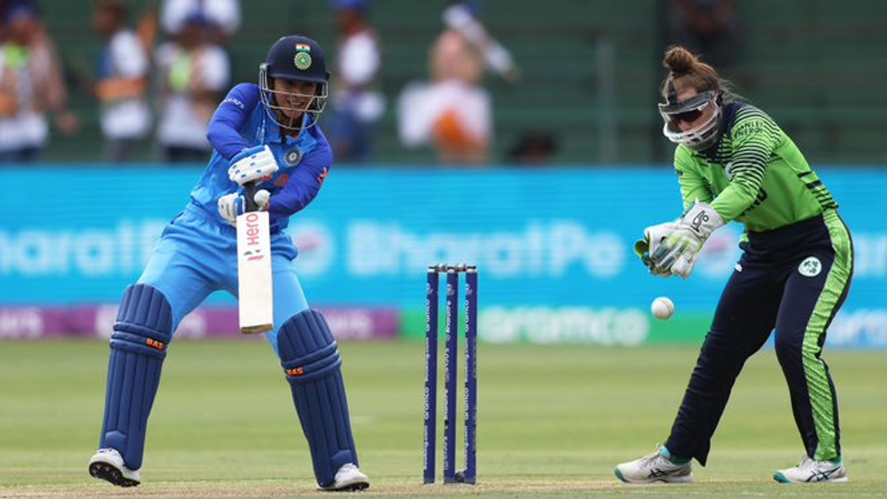 ICC Womens T20 World Cup 2023: స్మృతి మంధాన సెంచరీ మిస్.. ఆటకు వర్షం అంతరాయం!