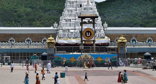 Tirumala : శ్రీవారి సర్వదర్శనానికి 7 గంటల సమయం