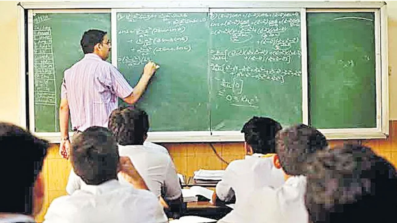 Teachers transfers ఎప్పుడయ్యేను? ఇప్పట్లో కష్టమేనా..!?