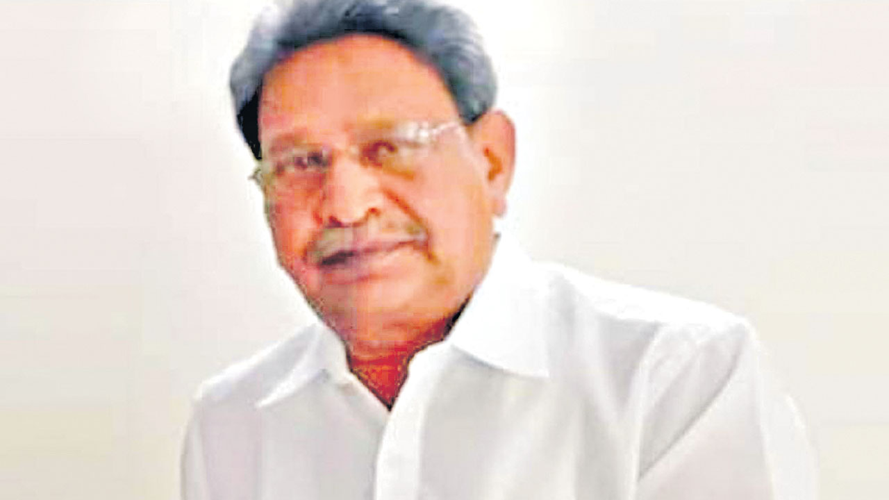వైఎస్‌ భాస్కర్‌రెడ్డికి మళ్లీ సీబీఐ నోటీసులు | CBI notices again for YS ...