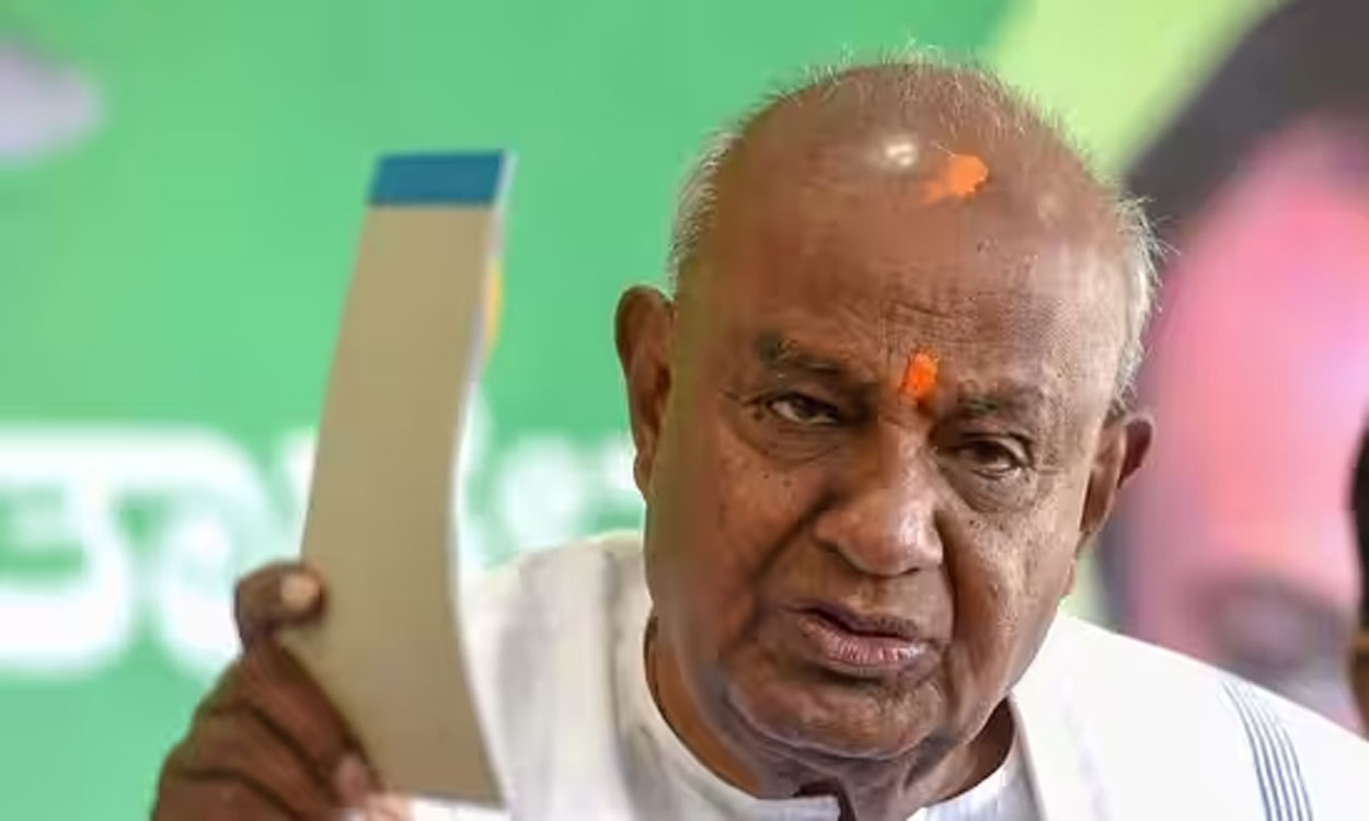 Former Prime Minister: ఆసుపత్రిలో చేరిన మాజీ ప్రధాని.. ఏమైందో తెలిస్తే...