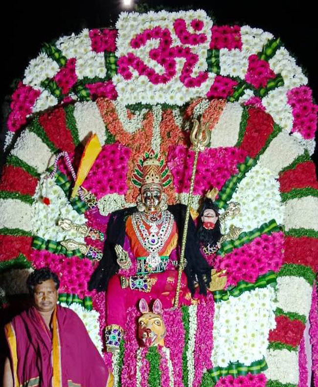 వైభవంగా రౌద్ర అంకమ్మ గ్రామోత్సవం