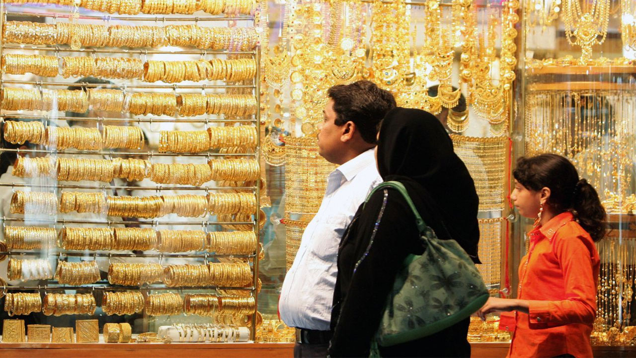 Gold from Dubai: ఇండియాలో పసిడి విక్రయాలపై కొత్త నిబంధన.. దుబాయిలో సేల్స్‌పై ప్రభావం చూపనుందా..? నిపుణులు చెబుతున్నదేమిటంటే..