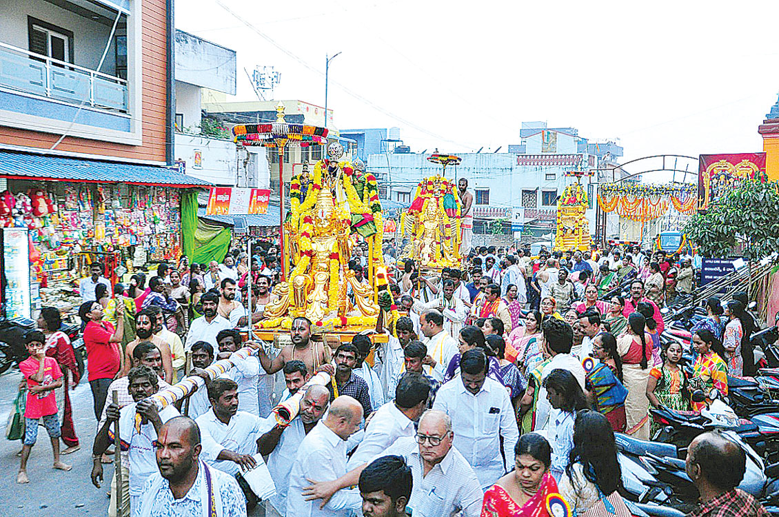 రామయ్యకు ‘ద్వాదశ’ వైభవం