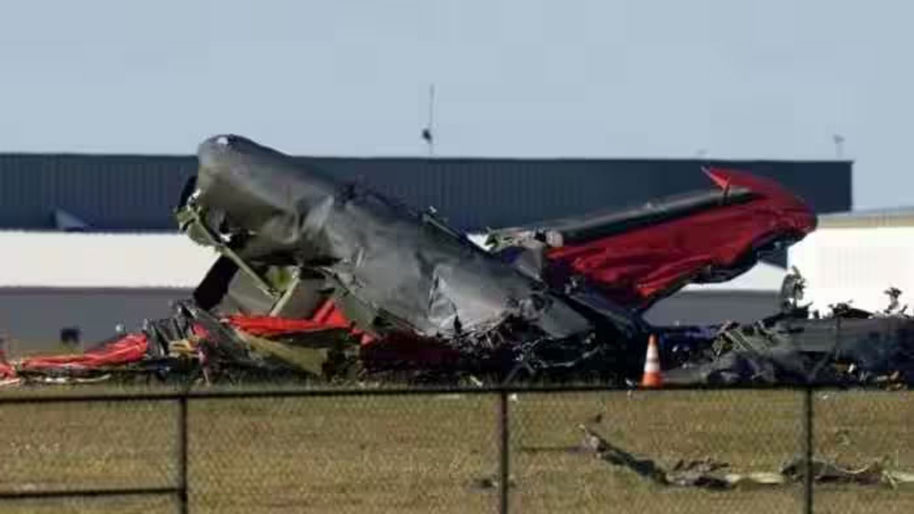 US Plane Collision: గగనతలంలో ఢీకొన్న విమానాలు...ఒకరి మృతి