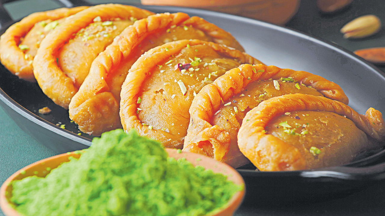 Holi  Sweets: మధురమైన హోలి