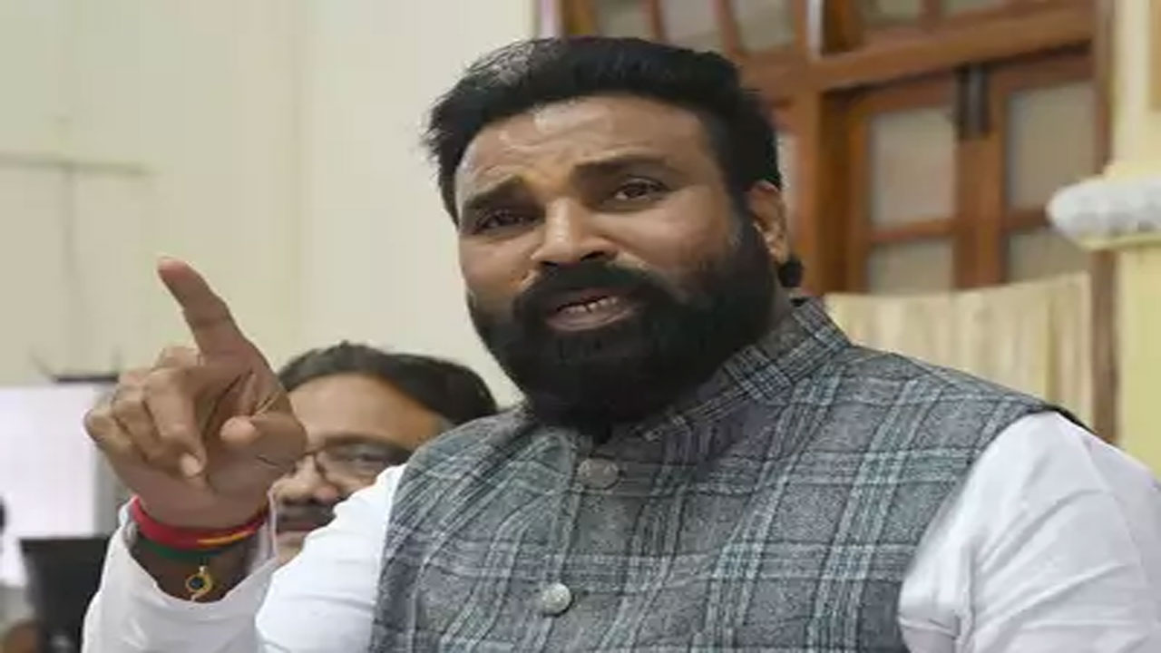 Minister Sriramulu: తాను ఎక్కడినుంచి పోటీ చేసేది ముందే చెప్పేసిన మంత్రి శ్రీరాములు